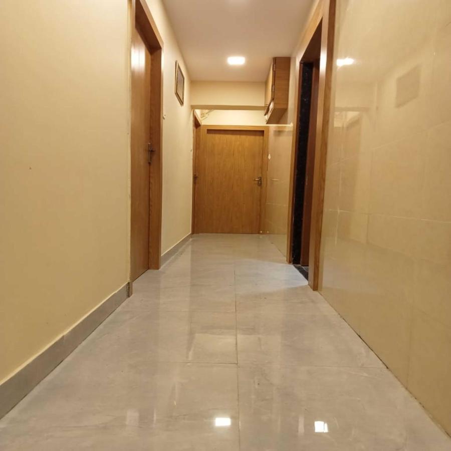 Hotel New Sarah Inn, Andheri West Mumbai Eksteriør bilde