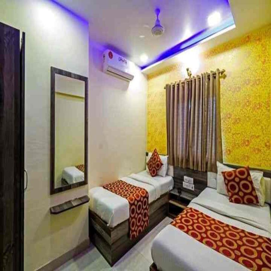 Hotel New Sarah Inn, Andheri West Mumbai Eksteriør bilde