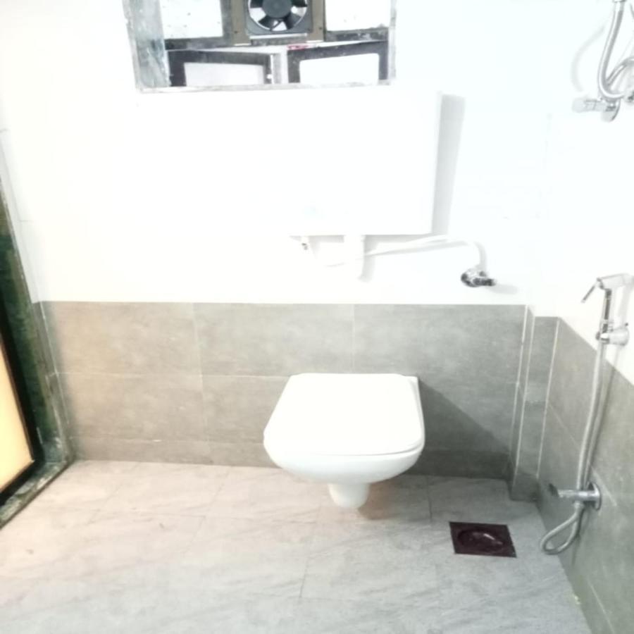 Hotel New Sarah Inn, Andheri West Mumbai Eksteriør bilde