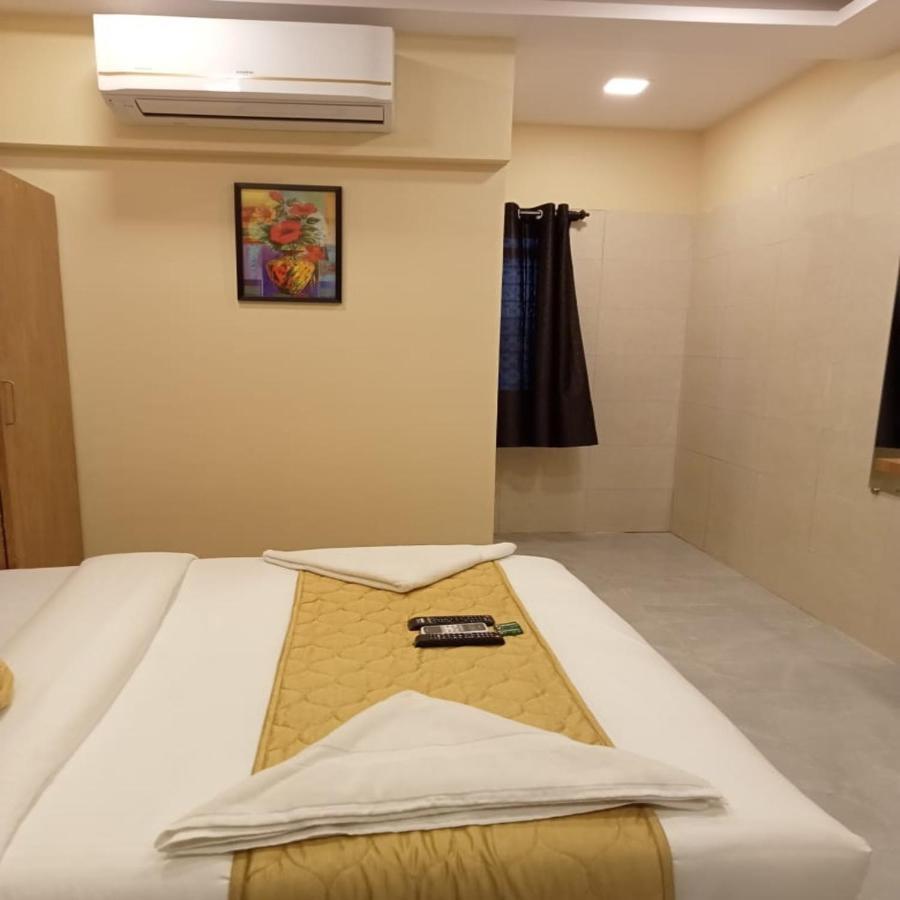 Hotel New Sarah Inn, Andheri West Mumbai Eksteriør bilde